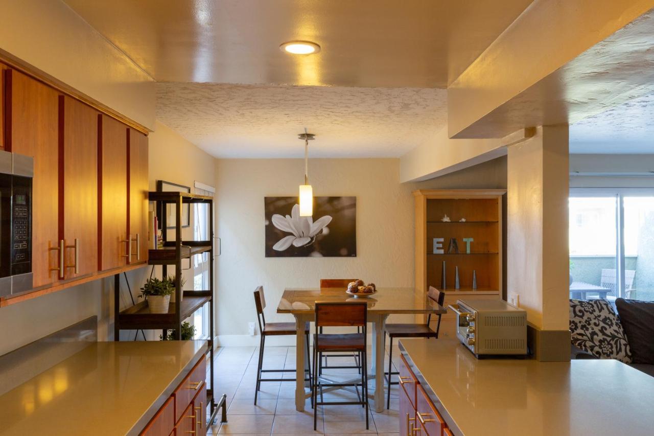 Beachwalk Villas Carlsbad Bagian luar foto