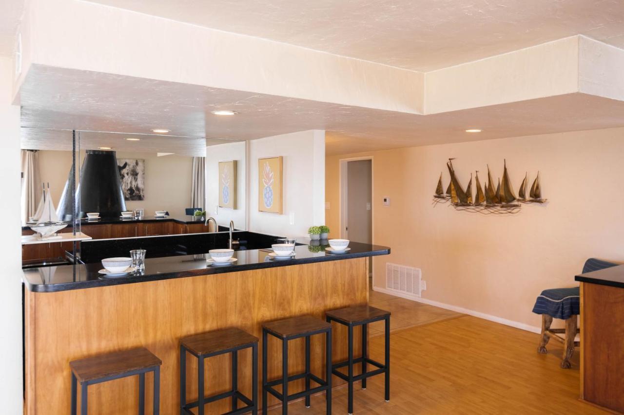 Beachwalk Villas Carlsbad Bagian luar foto